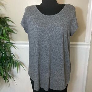 Artisan NY Ladies gray‎ essential short sleeve T-shirt, size Large